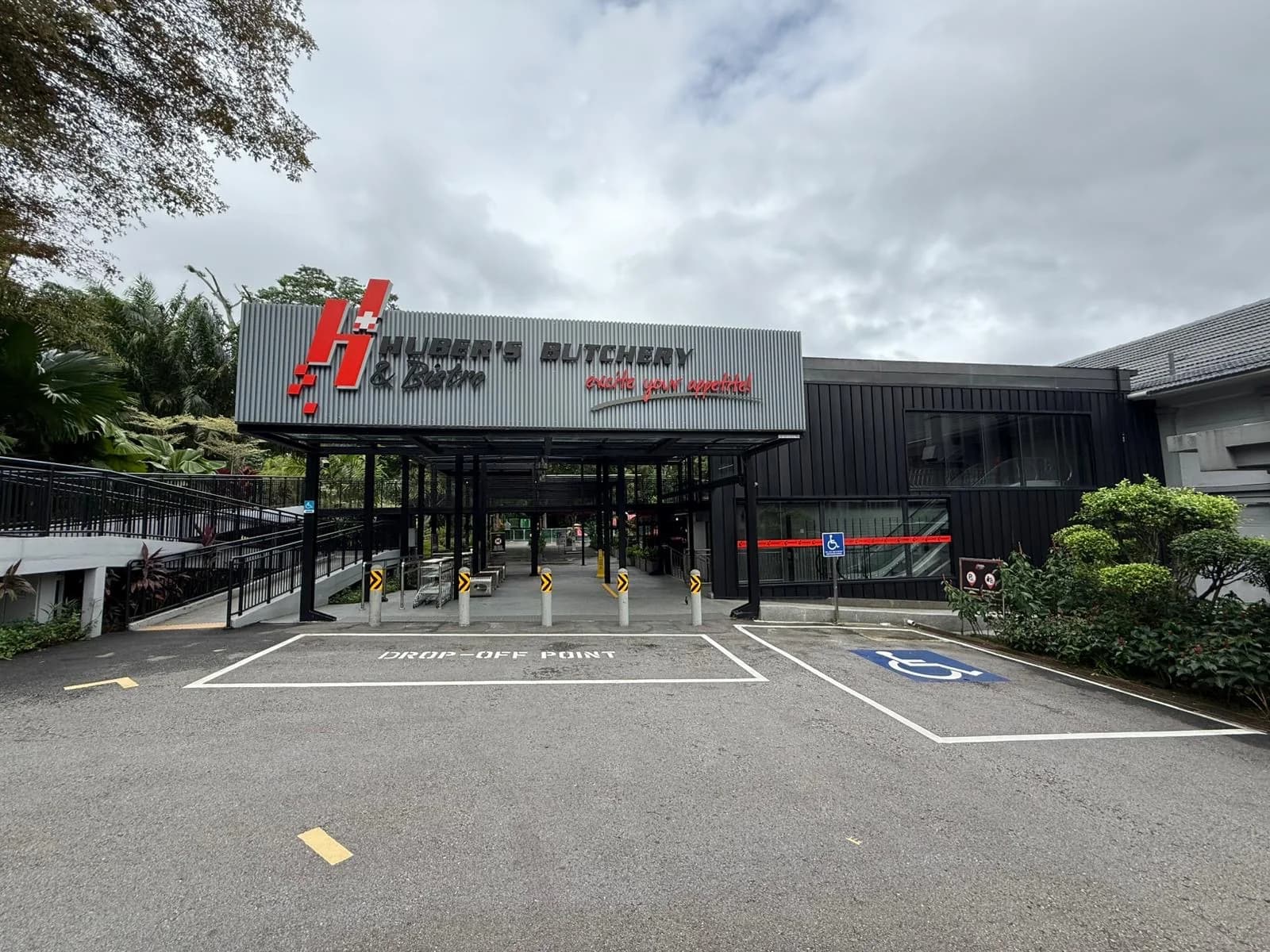 Main entrance to Huber’s Butchery at Dempsey